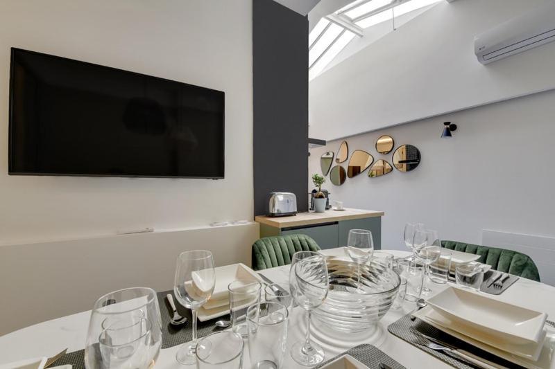 166 Roza - Superb In Paris. Appartement
