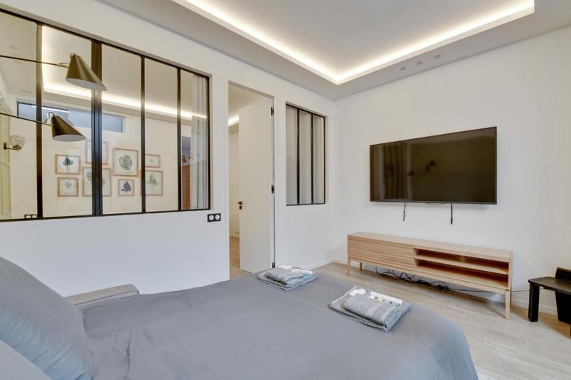 Appartement 166 Roza - Superb In Paris. Parijs